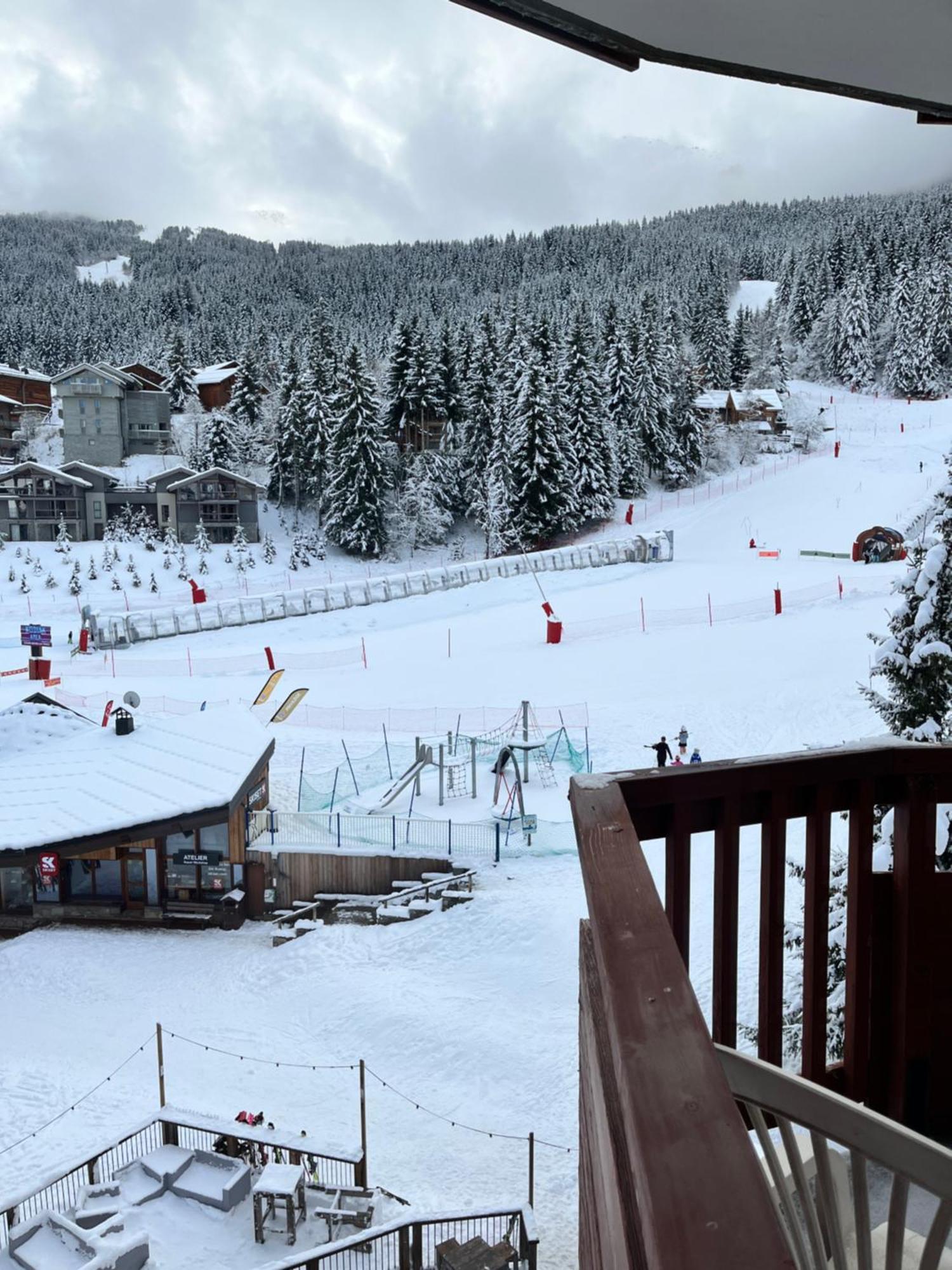 Courchevel Au Pied Des Pistes, La Tania公寓 外观 照片